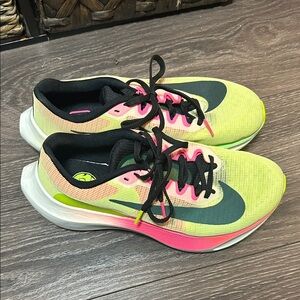 Nike Men’ Multicolor Running Shoes